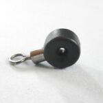 Esmerillon injectado redondo Negro