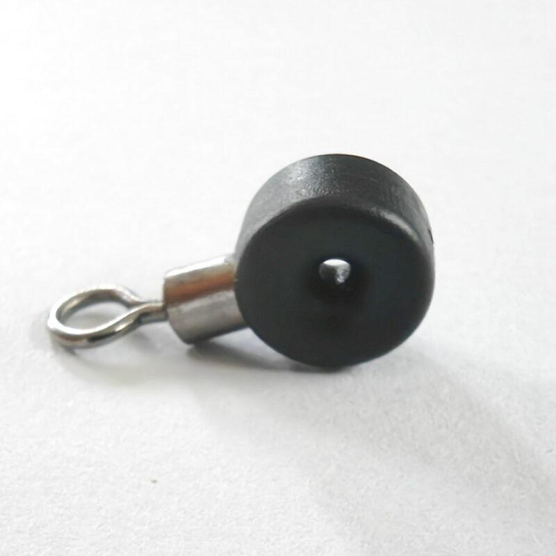 Esmerillon injectado redondo Negro